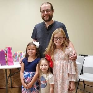 Meet your Posher, Justin